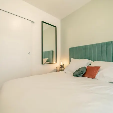 Apartment Apparthotel-gare-chambery Chambery
