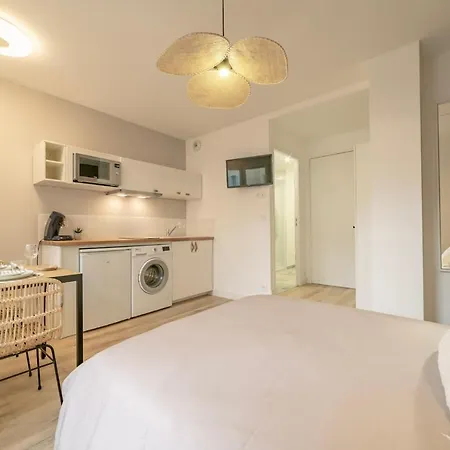Apparthotel-gare-chambery Apartment *